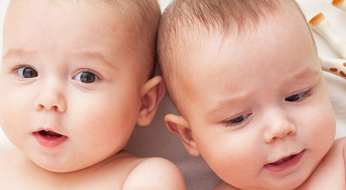 ¿Qué es un embarazo gemelar? | Huggies Perú